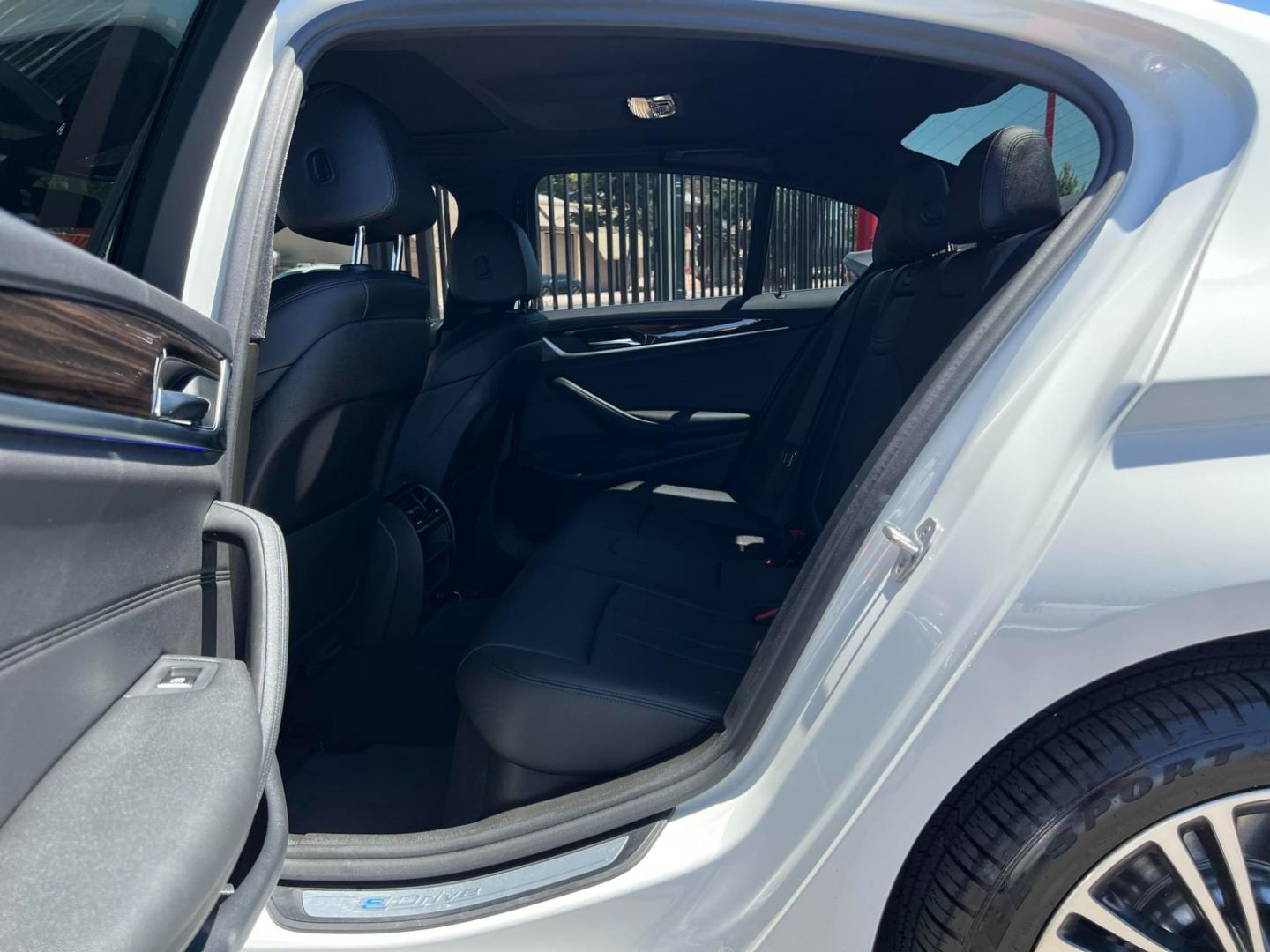 2019 WHITE /BLACK BMW 5-Series (WBAJA9C56KB) , located at 744 E Miner Ave, Stockton, CA, 95202, (209) 944-5770, 37.956863, -121.282082 - Photo#10